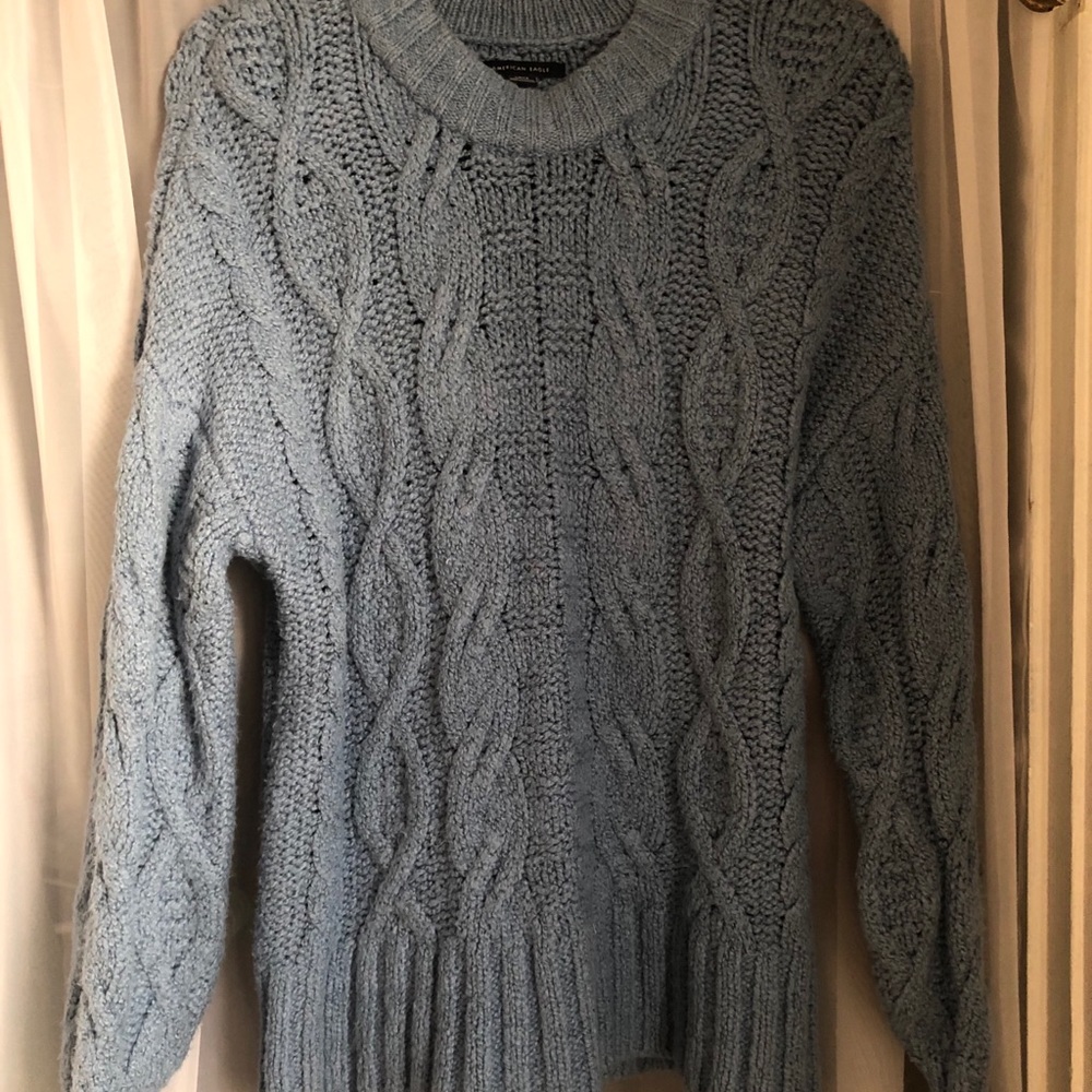 Chunky blue American Eagle sweater